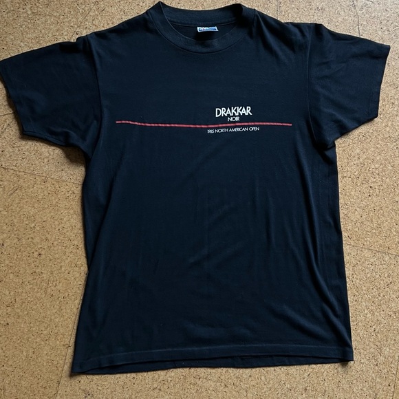 Vintage Hanes 50-50 Drakkar Noir 1985 Open t-shirt - Picture 2 of 3